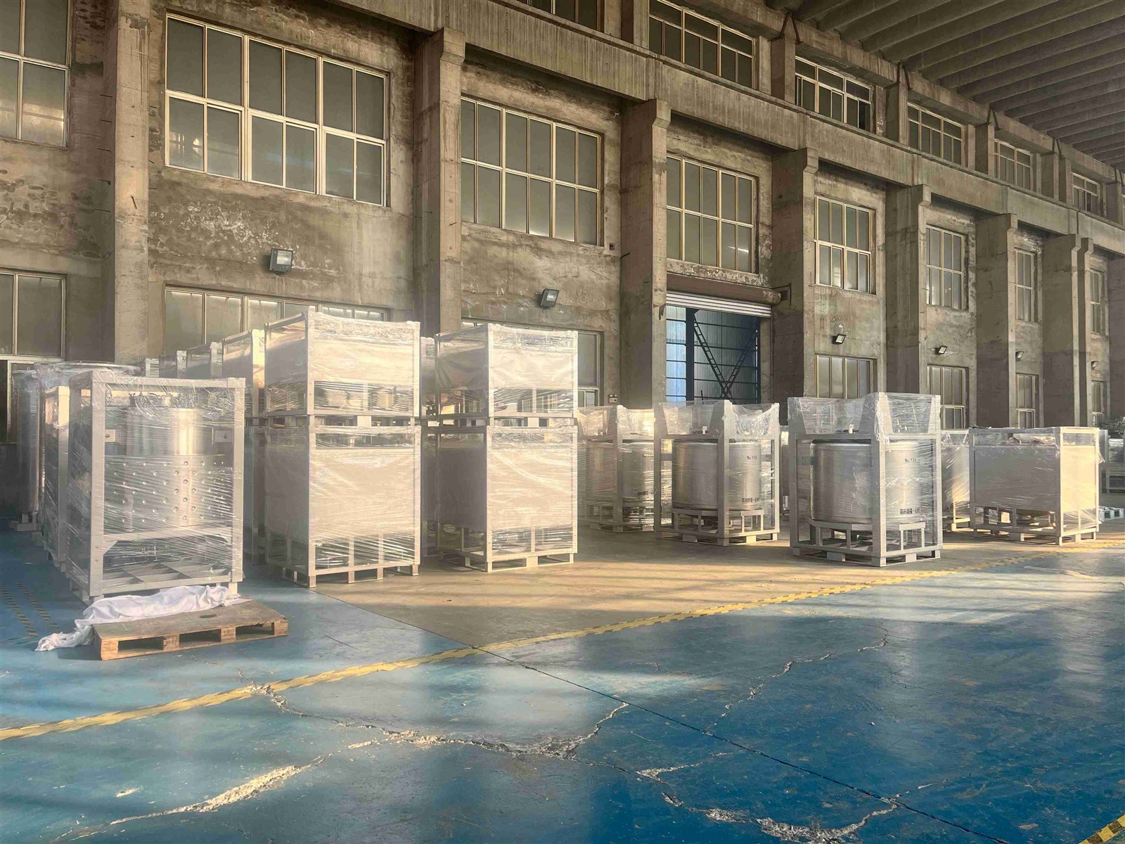 product-1600-1200 product-1600-1200