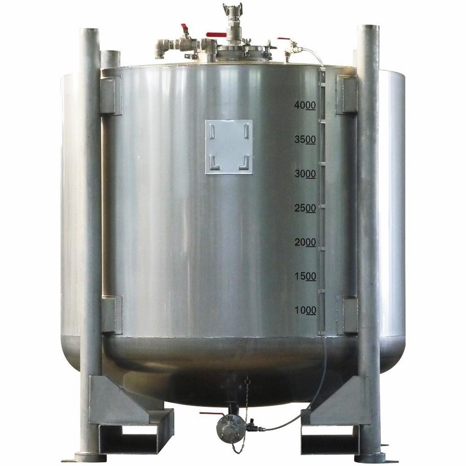 Stainless Steel Cylindrical Storage And Pressure Vessels in Various Sizes And Configurations high quality